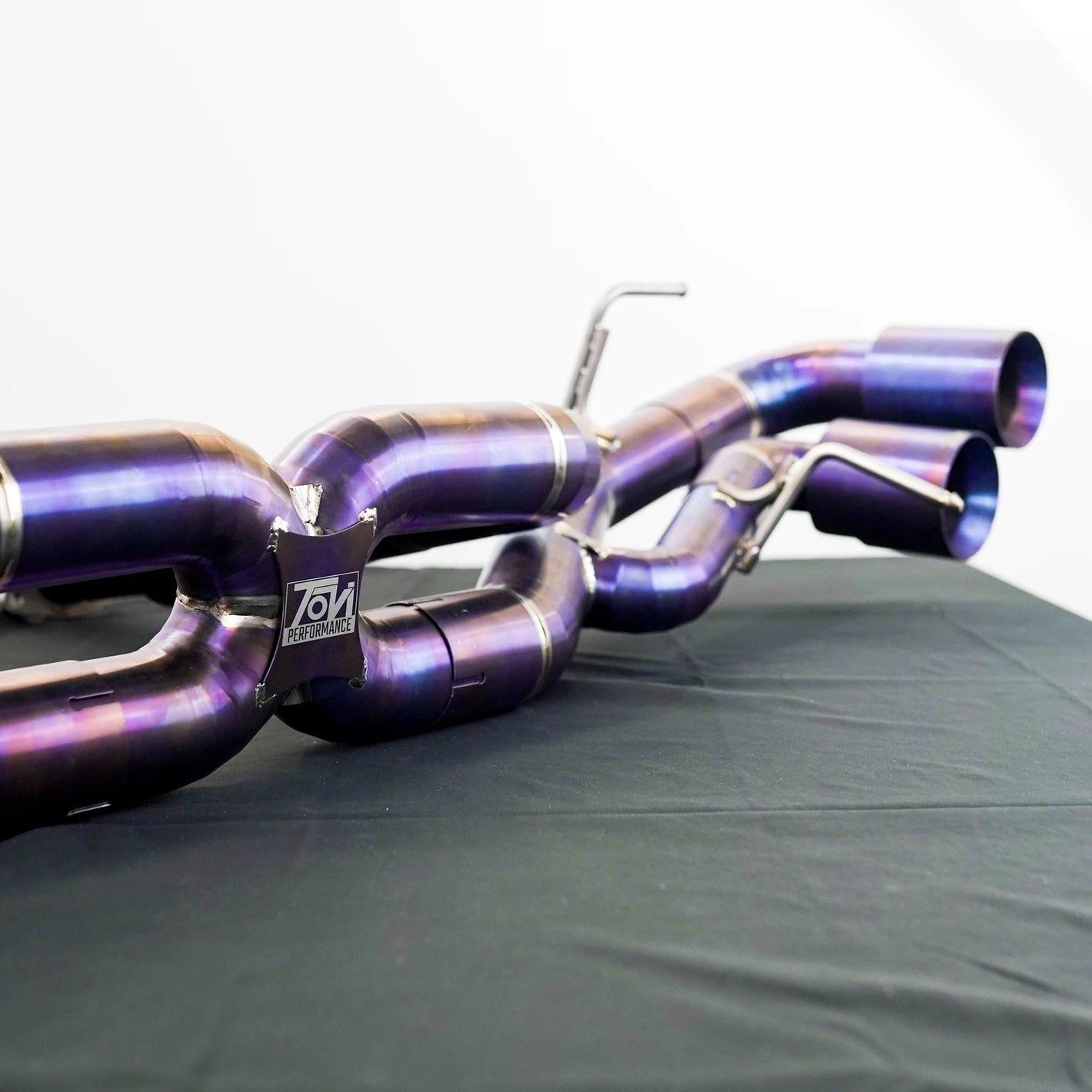 CHEVROLET CORVETTE C8 STINGRAY TITANIUM RACE EXHAUST
